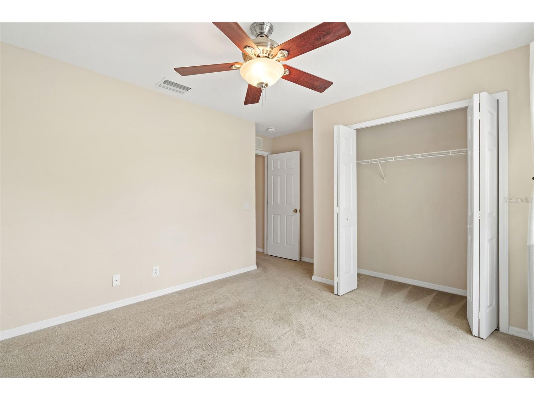 170 Coquina Bay Drive Saint Petersburg FL 33705 TB8517546 image22