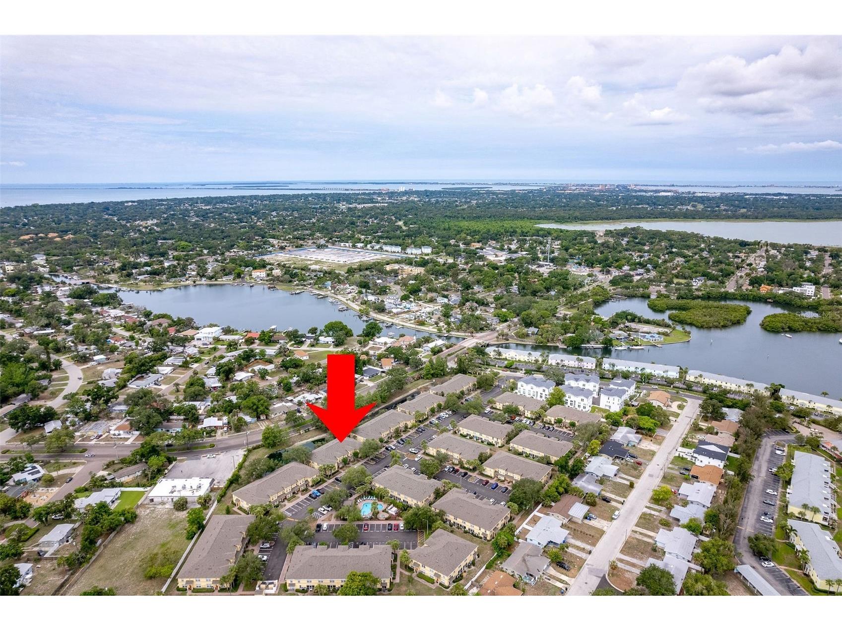170 Coquina Bay Drive Saint Petersburg FL 33705 TB8517546 image33