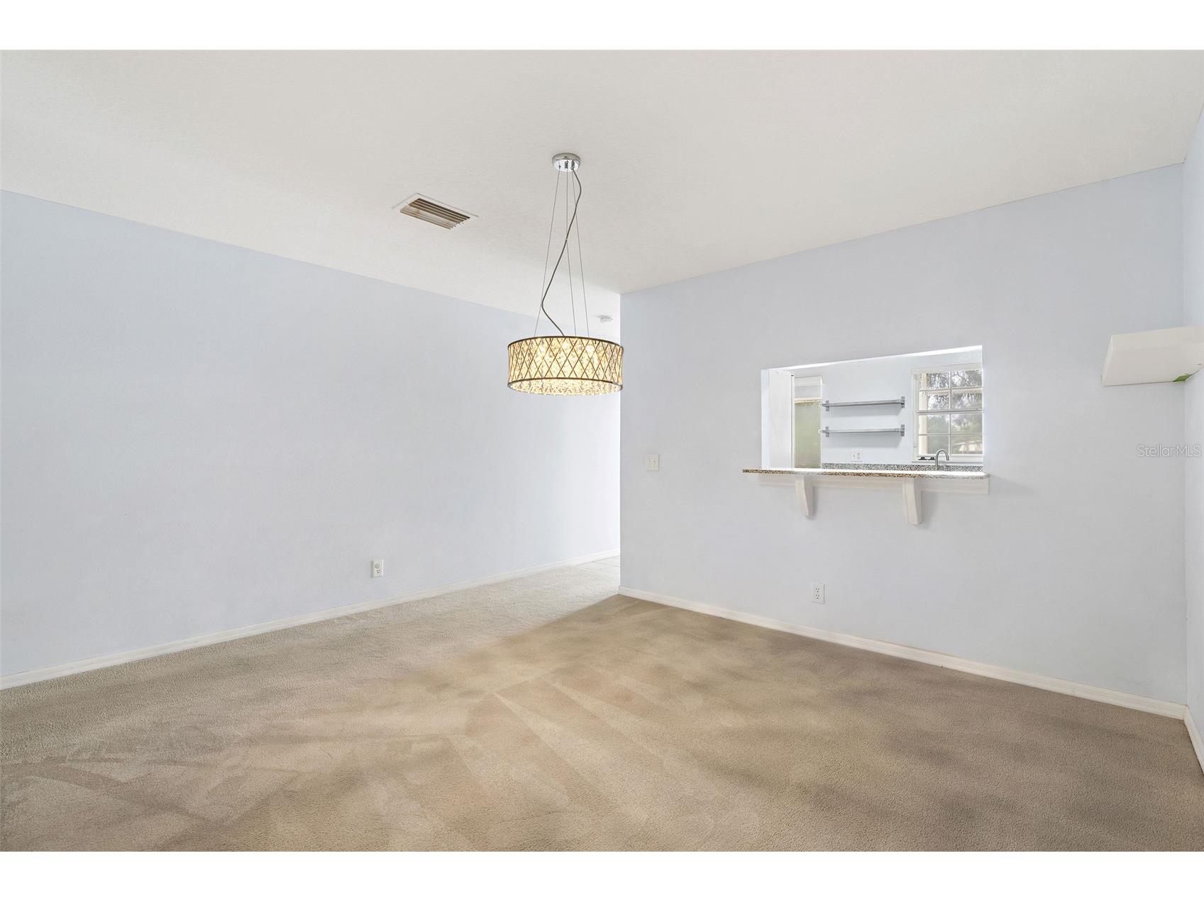170 Coquina Bay Drive Saint Petersburg FL 33705 TB8517546 image8