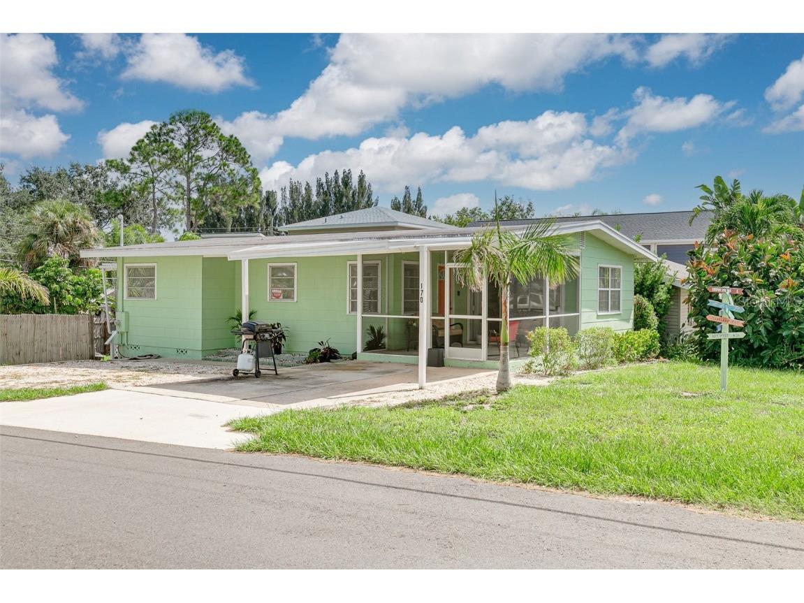 170 Georgia Avenue Crystal Beach FL 34681 U8210276 image1