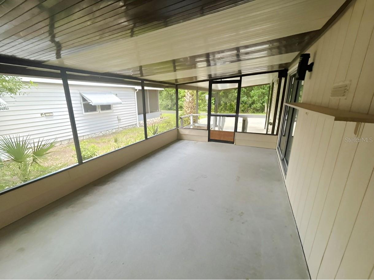 170 Palm Drive Debary FL 32713 - ST JOHNS RIVER V4949574 image4
