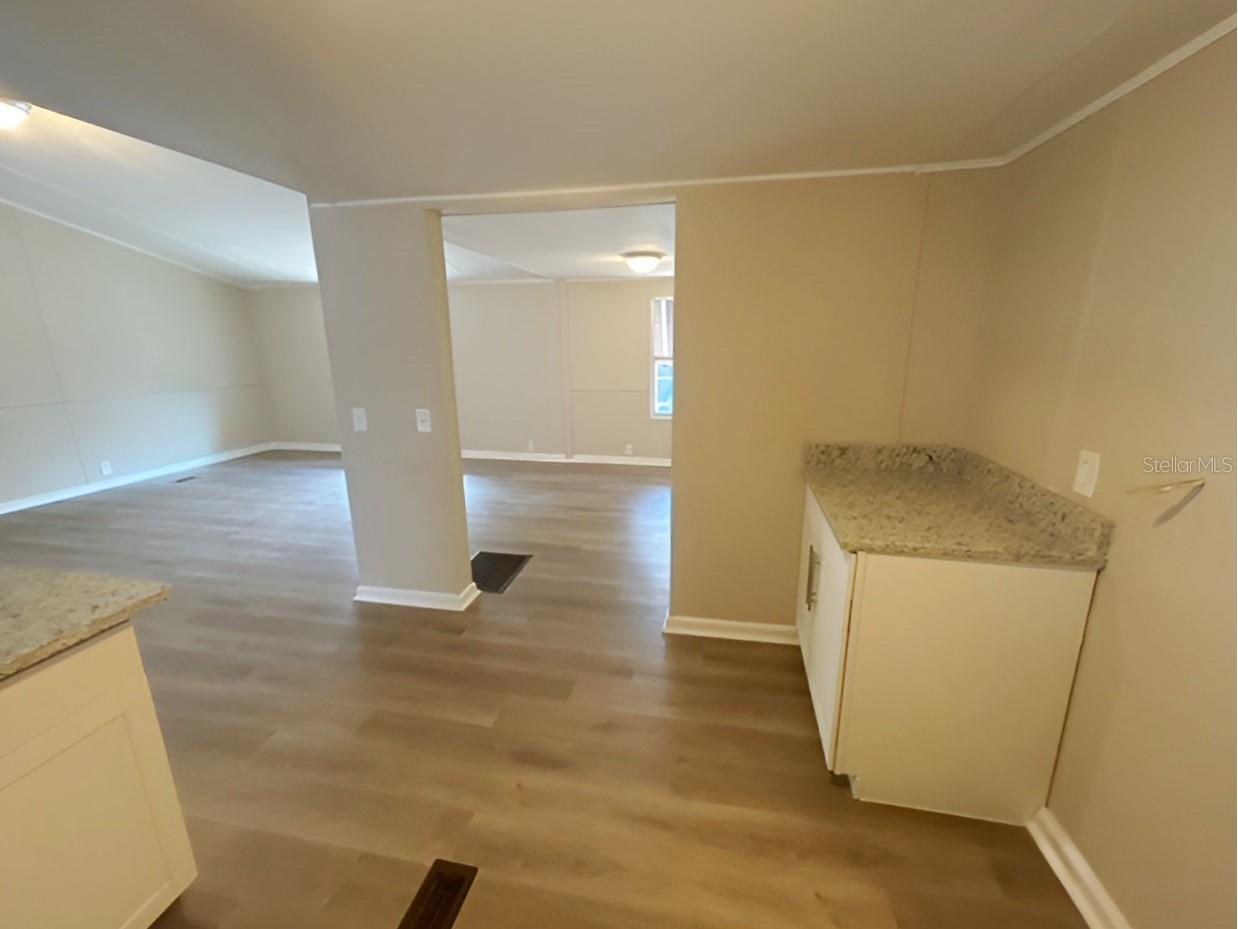 170 Palm Drive Debary FL 32713 - ST JOHNS RIVER V4949574 image8