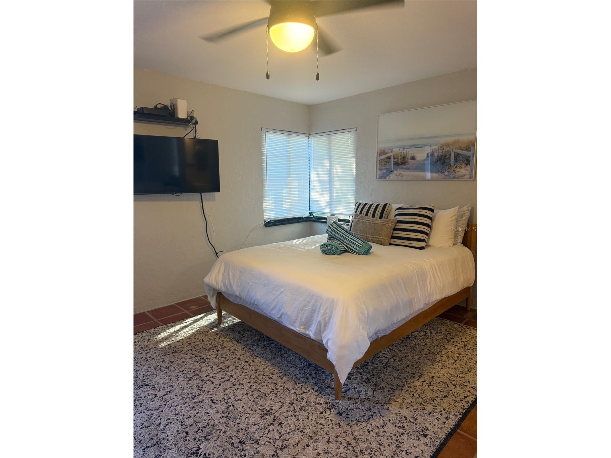 170 Roosevelt Drive #10 Sarasota FL 34236 A4670924 image17