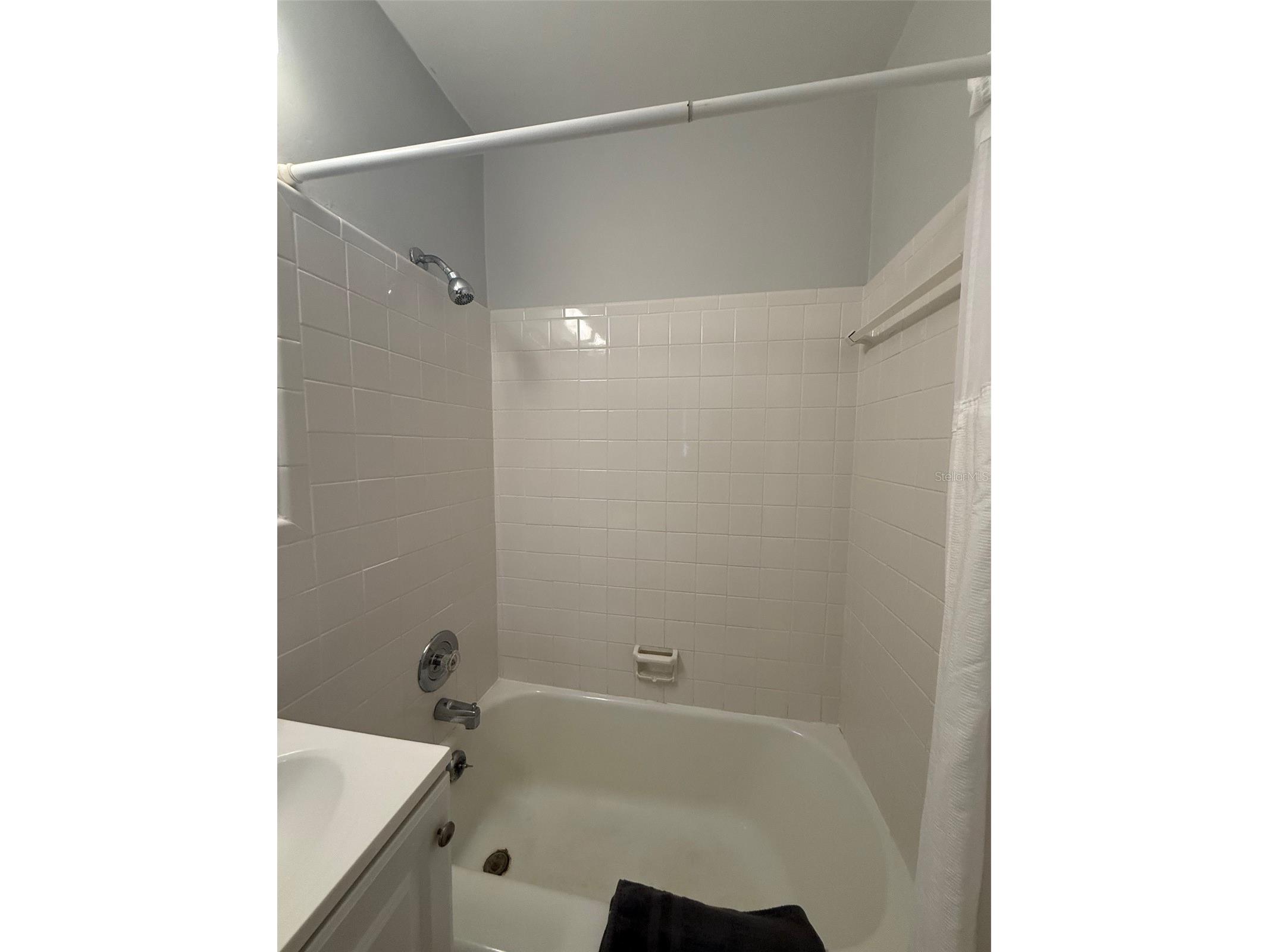 170 Roosevelt Drive #10 Sarasota FL 34236 A4670924 image23