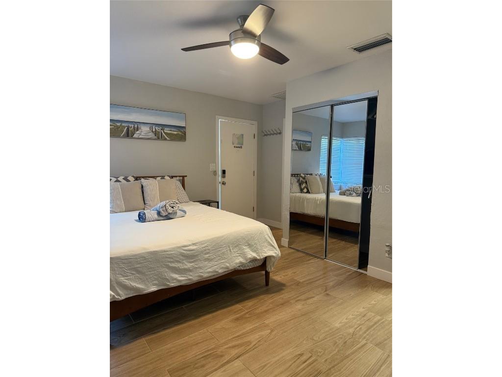 170 Roosevelt Drive #6 Sarasota FL 34236 A4670924 image16