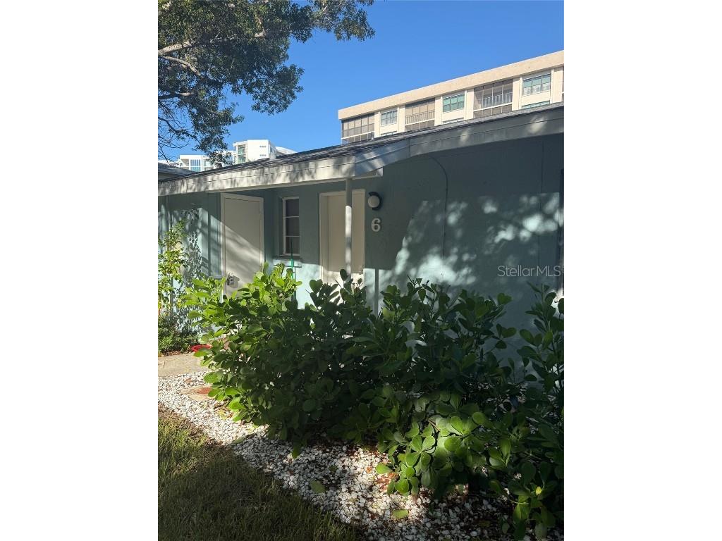 170 Roosevelt Drive #6 Sarasota FL 34236 A4670924 image4