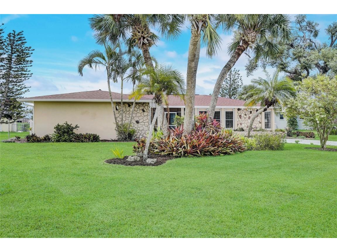 170 Rotonda Circle Rotonda West FL 33947 A4576551 image1