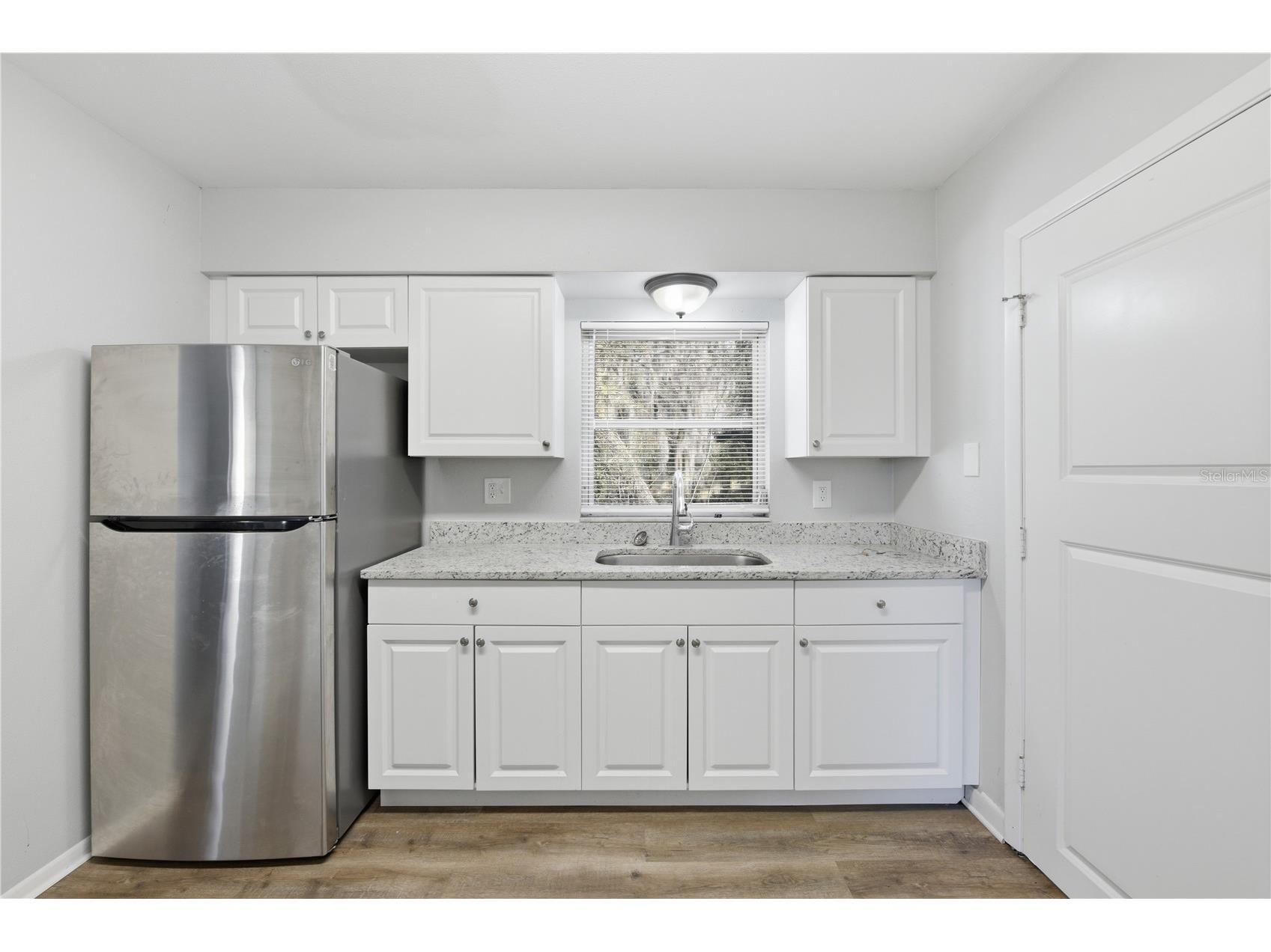 170 W Crystal Lake Avenue Lake Mary FL 32746 O6387076 image14