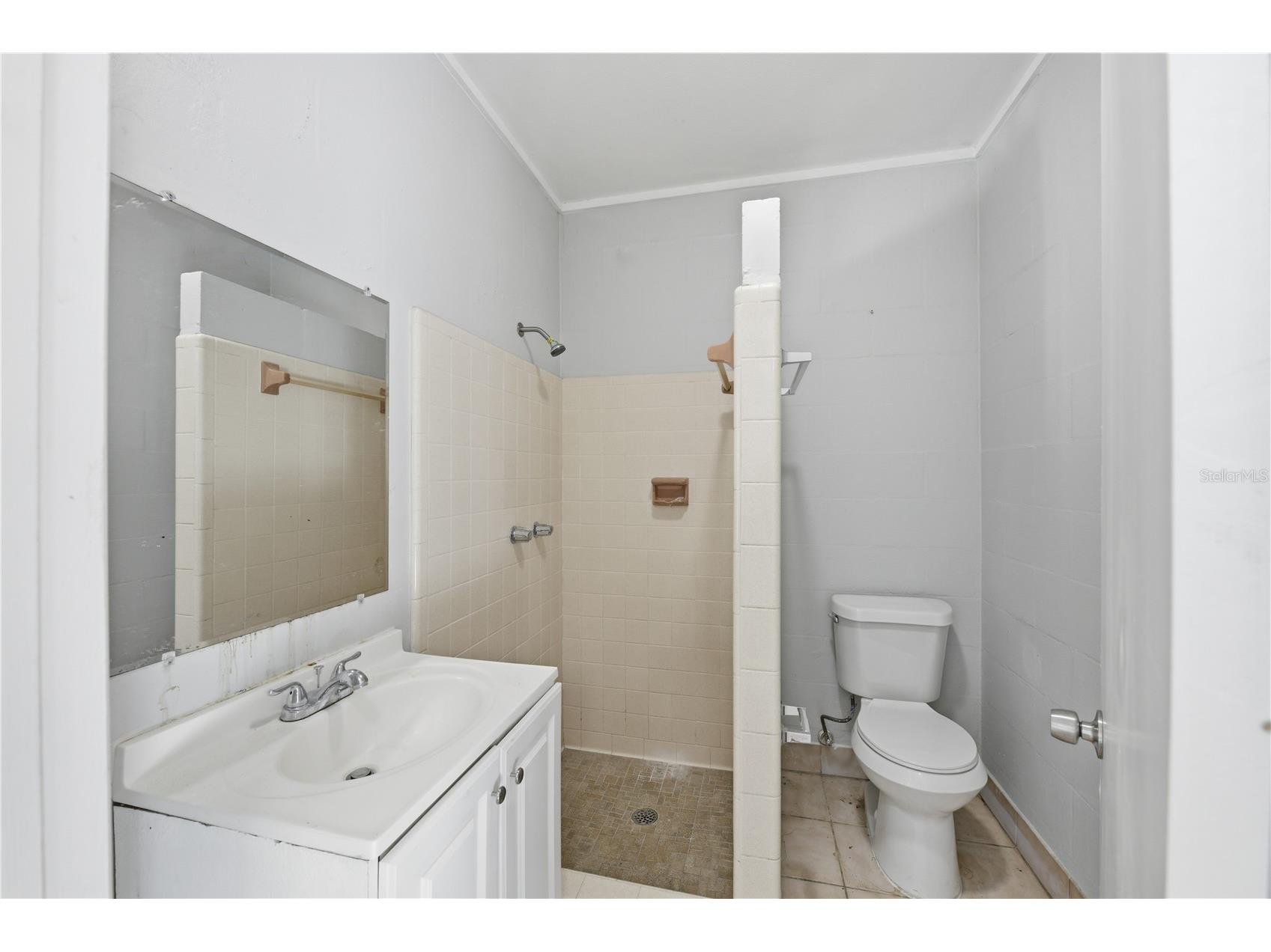 170 W Crystal Lake Avenue Lake Mary FL 32746 O6387076 image24