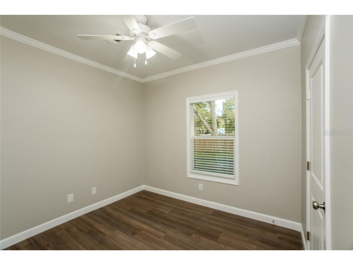 1700 45th Street S Saint Petersburg FL 33711 O6362947 image11