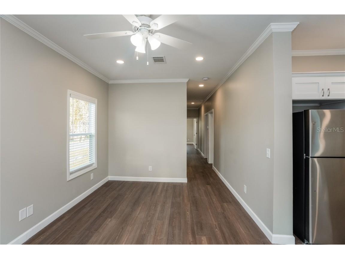 1700 45th Street S Saint Petersburg FL 33711 O6362947 image2