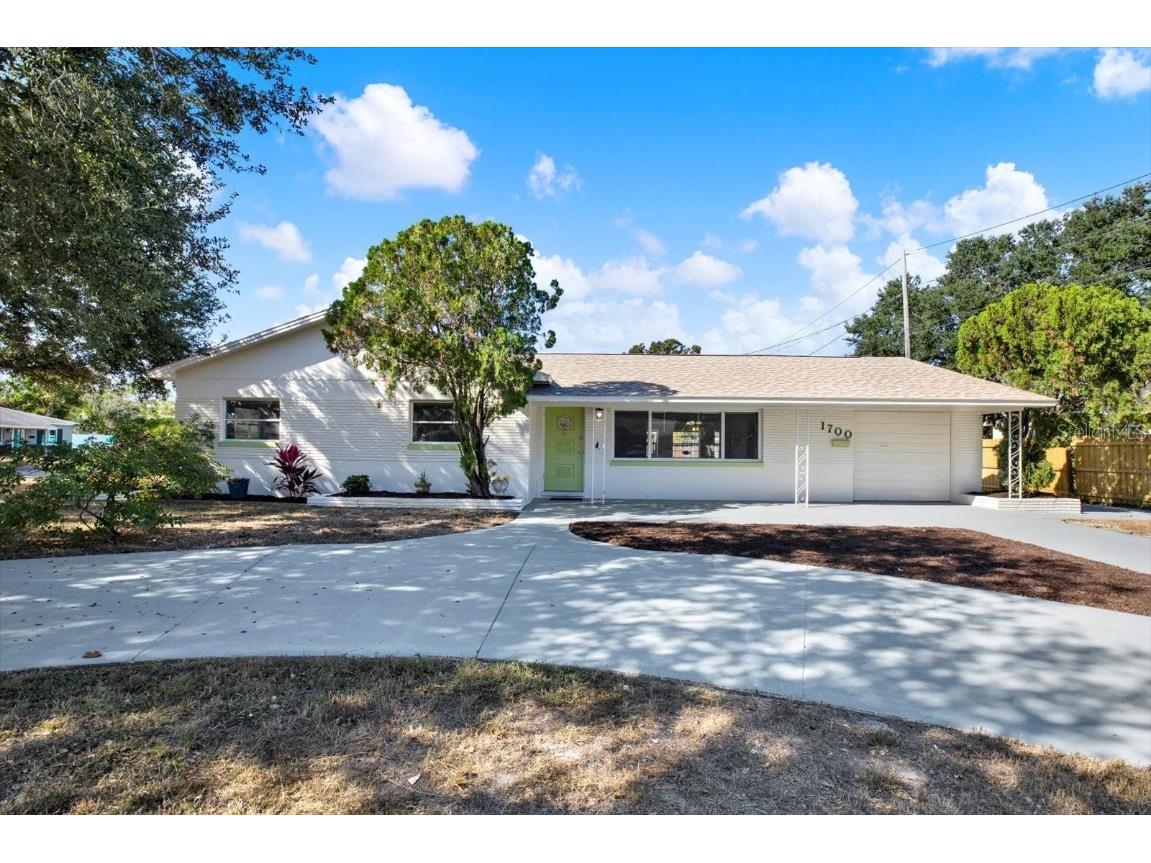 1700 63rd St N Saint Petersburg FL 33710 TB8450892 image1