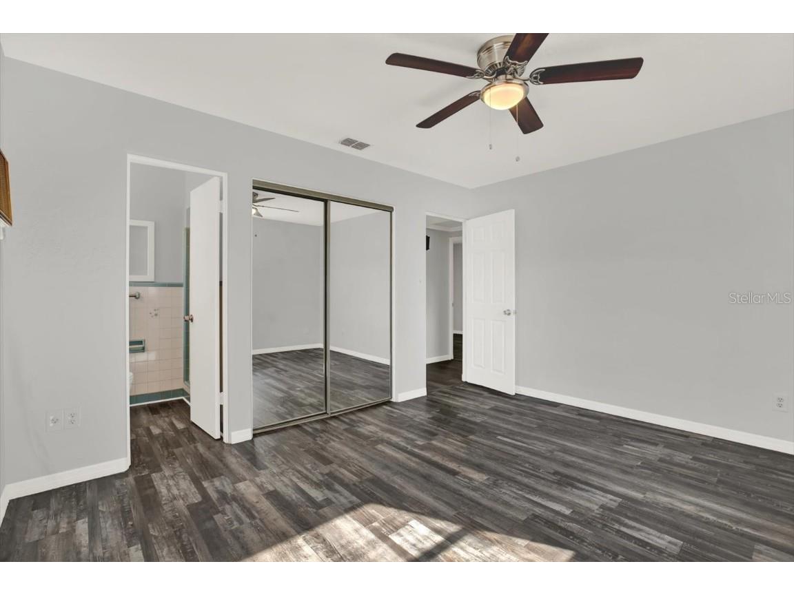 1700 63rd St N Saint Petersburg FL 33710 TB8450892 image11