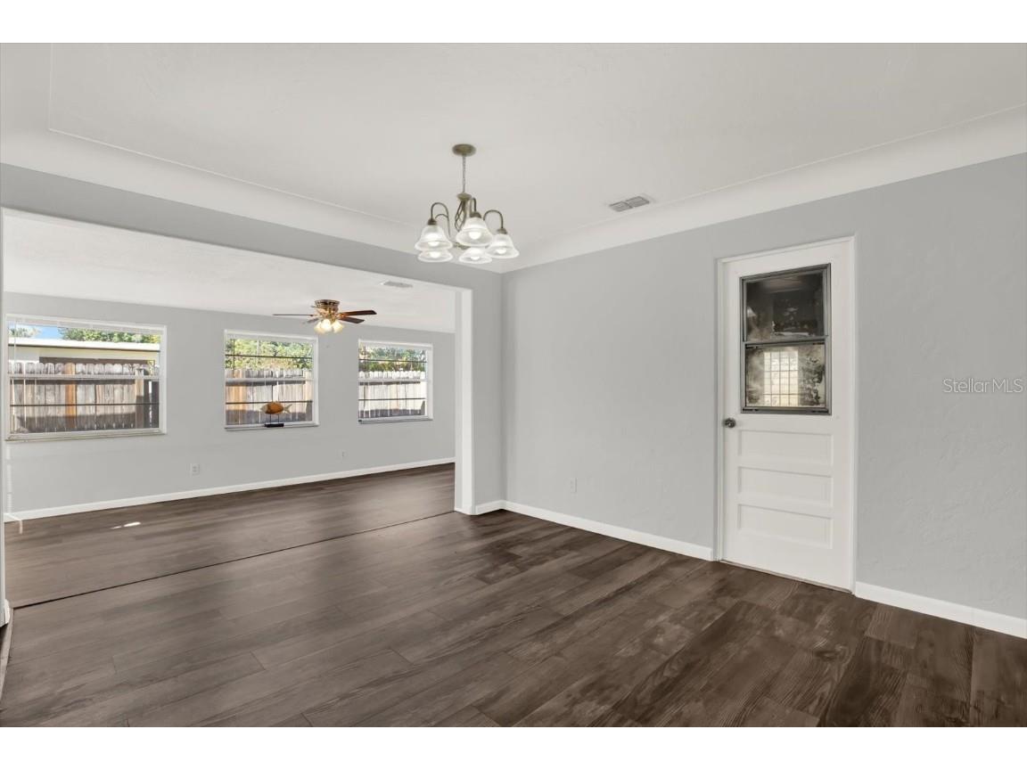 1700 63rd St N Saint Petersburg FL 33710 TB8450892 image4