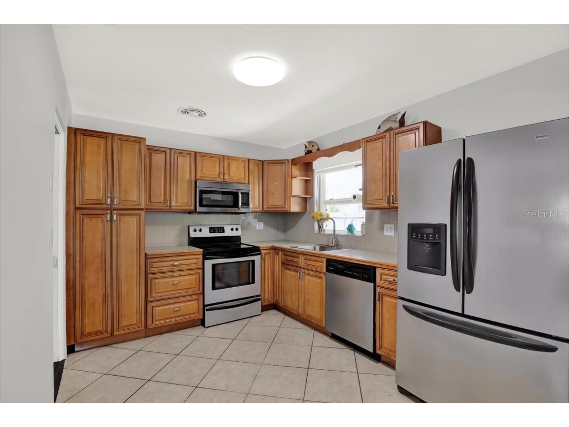 1700 63rd St N Saint Petersburg FL 33710 TB8450892 image6