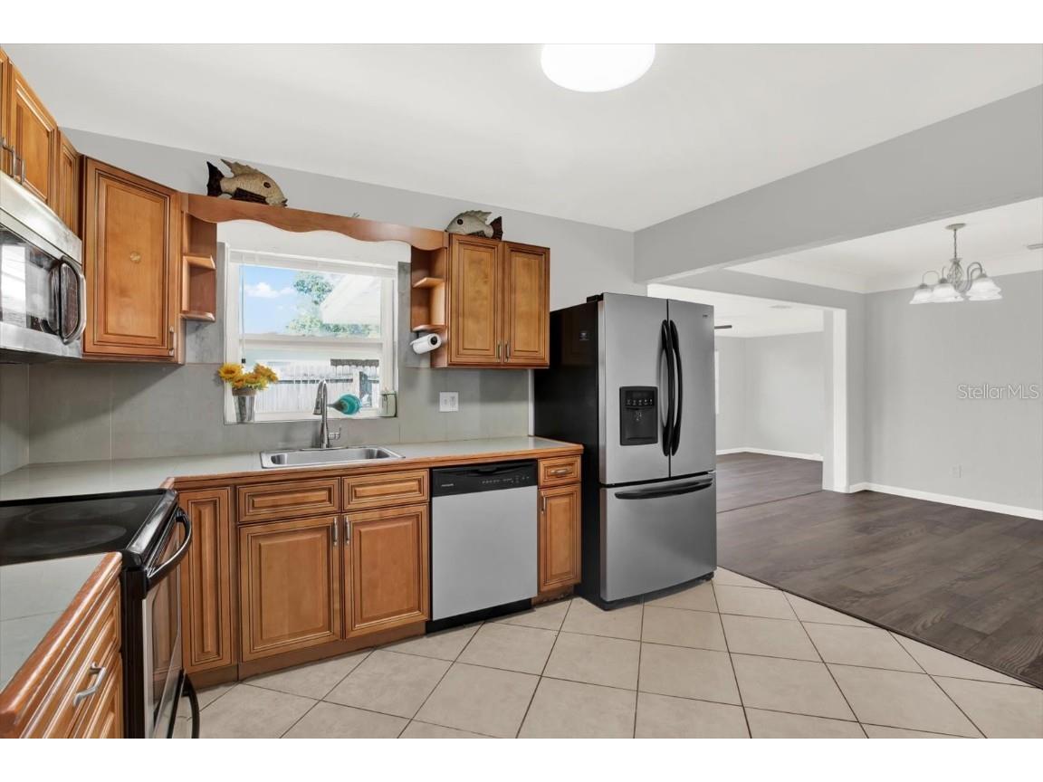 1700 63rd St N Saint Petersburg FL 33710 TB8450892 image7