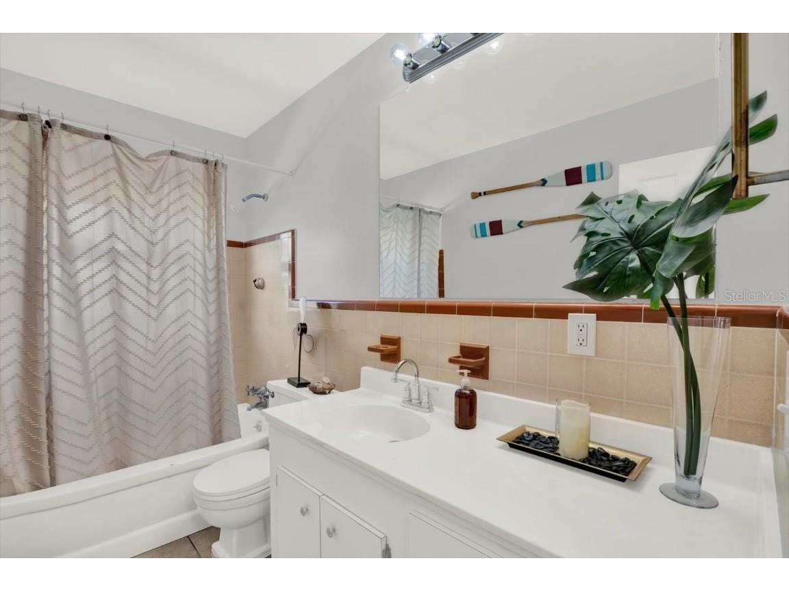 1700 63rd St N Saint Petersburg FL 33710 TB8450892 image8