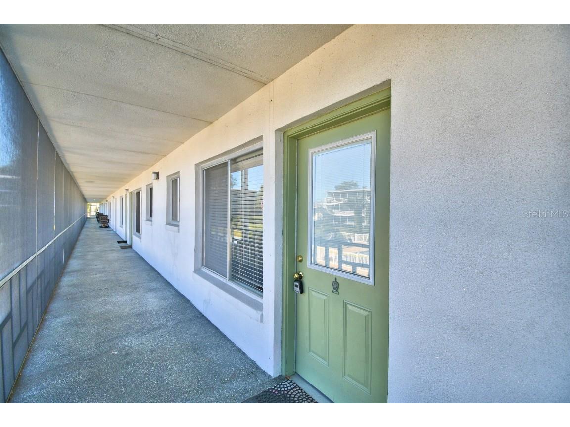 1700 6th St Nw C-28 #C28 Winter Haven FL 33881 P4920456 image1