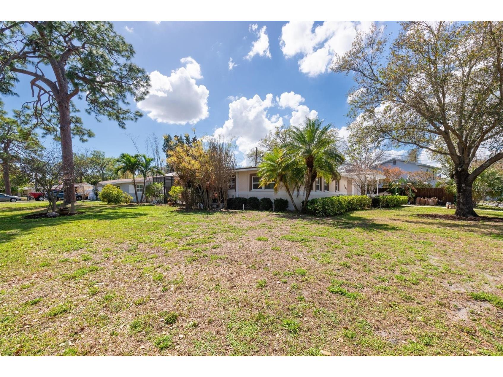1700 74th Avenue N Saint Petersburg FL 33702 TB8483495 image30