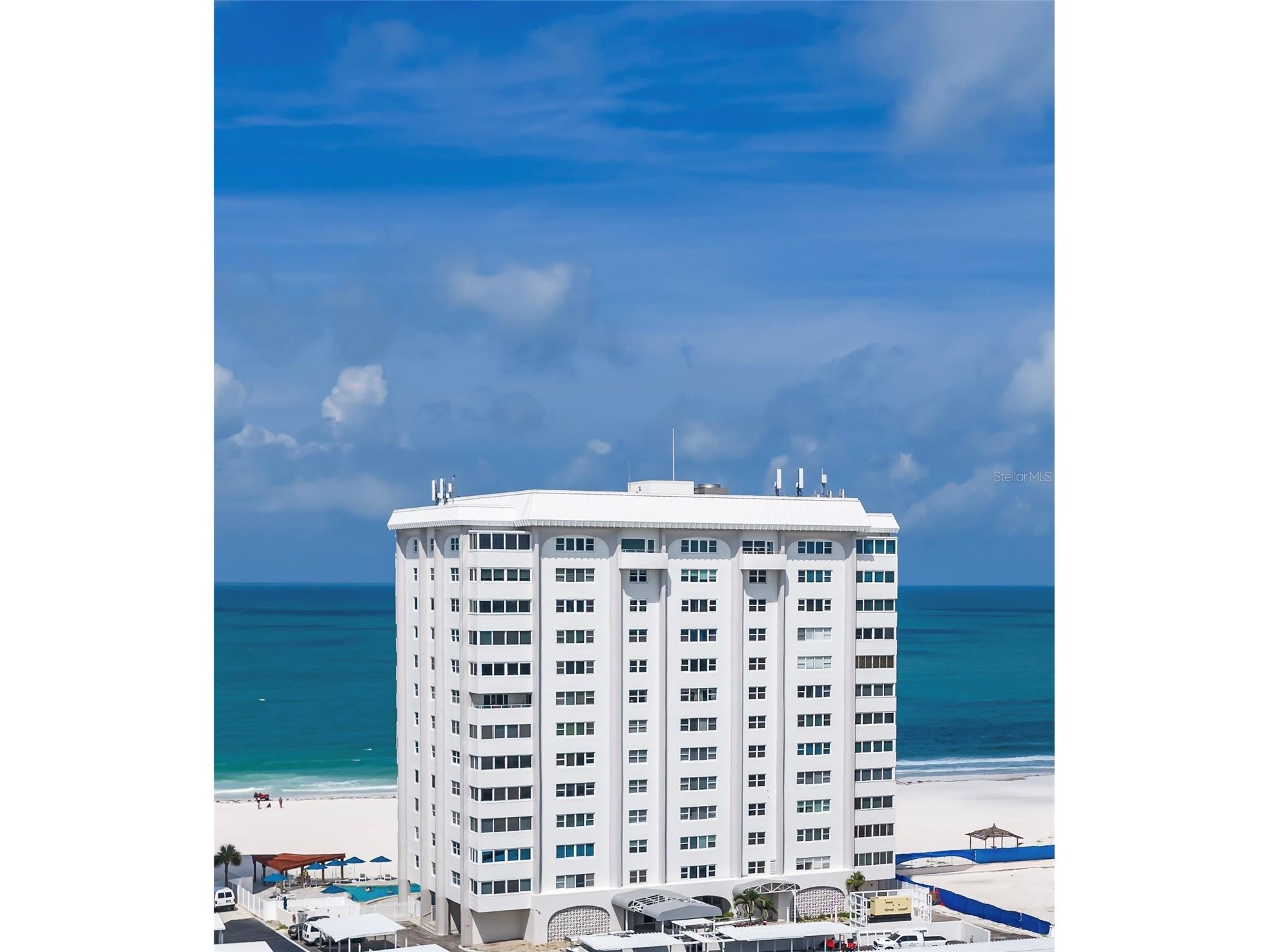 1700 Benjamin Franklin Drive #10F Sarasota FL 34236 - GULF OF MEXICO SARASOTA BAY A4697846 image1