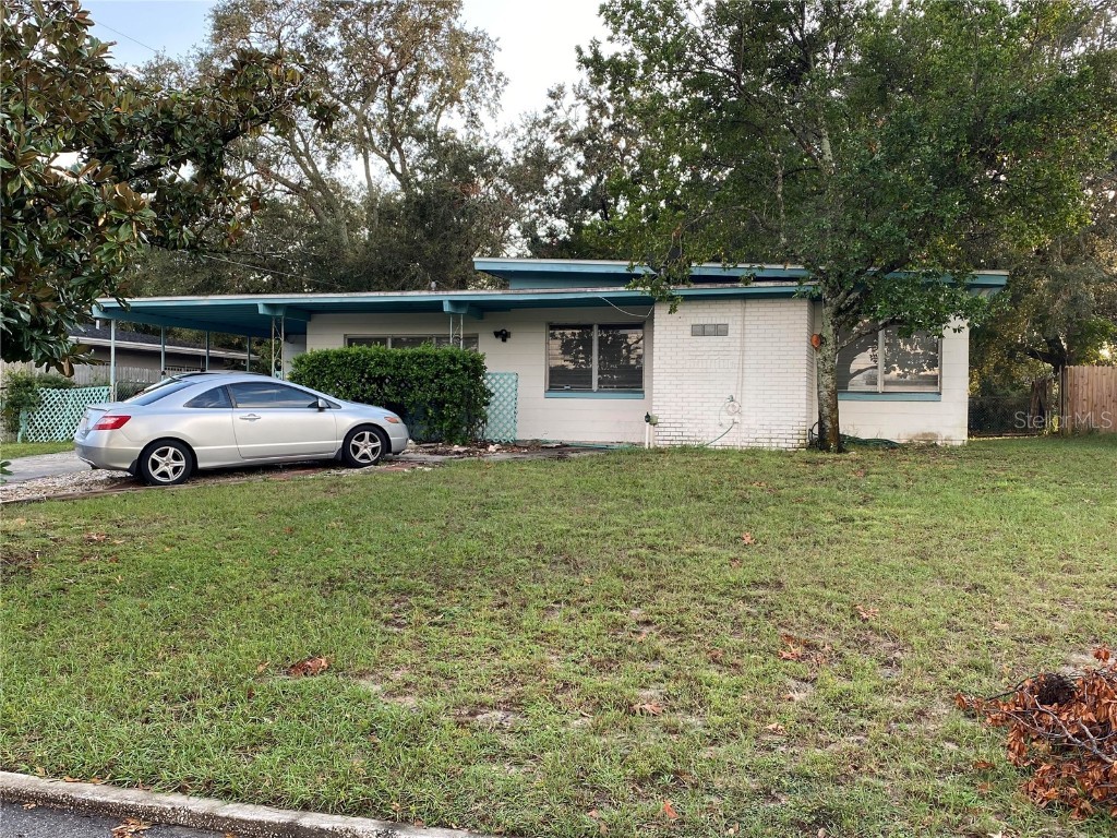 1700 Burnham Street Orlando FL 32808 O6080130 image1