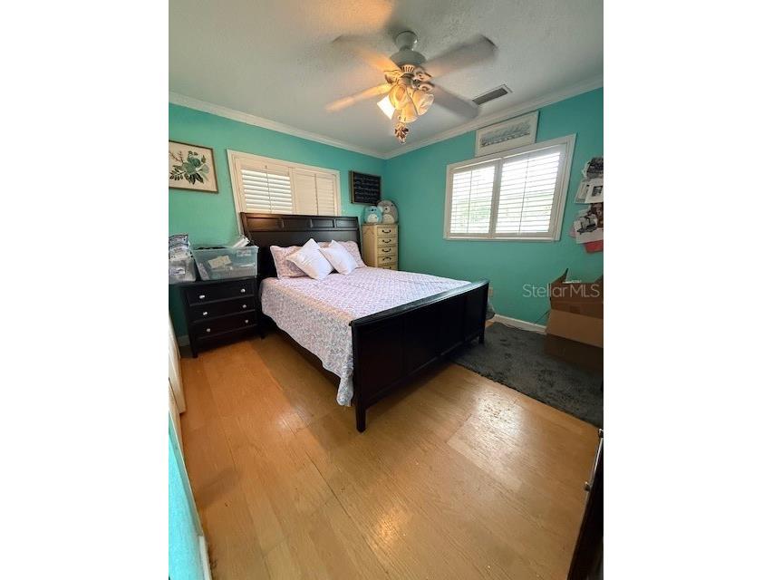 1700 Country Club Road N Saint Petersburg FL 33710 TB8502117 image10