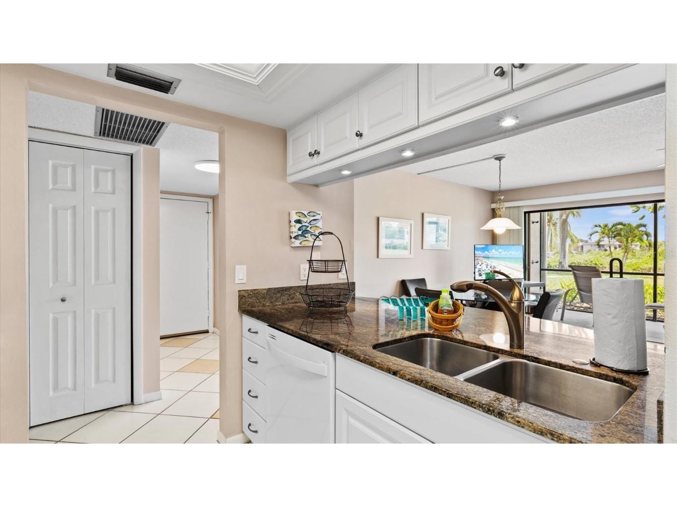 1700 Cove Ii Place #310 Sarasota FL 34242 A4657459 image24