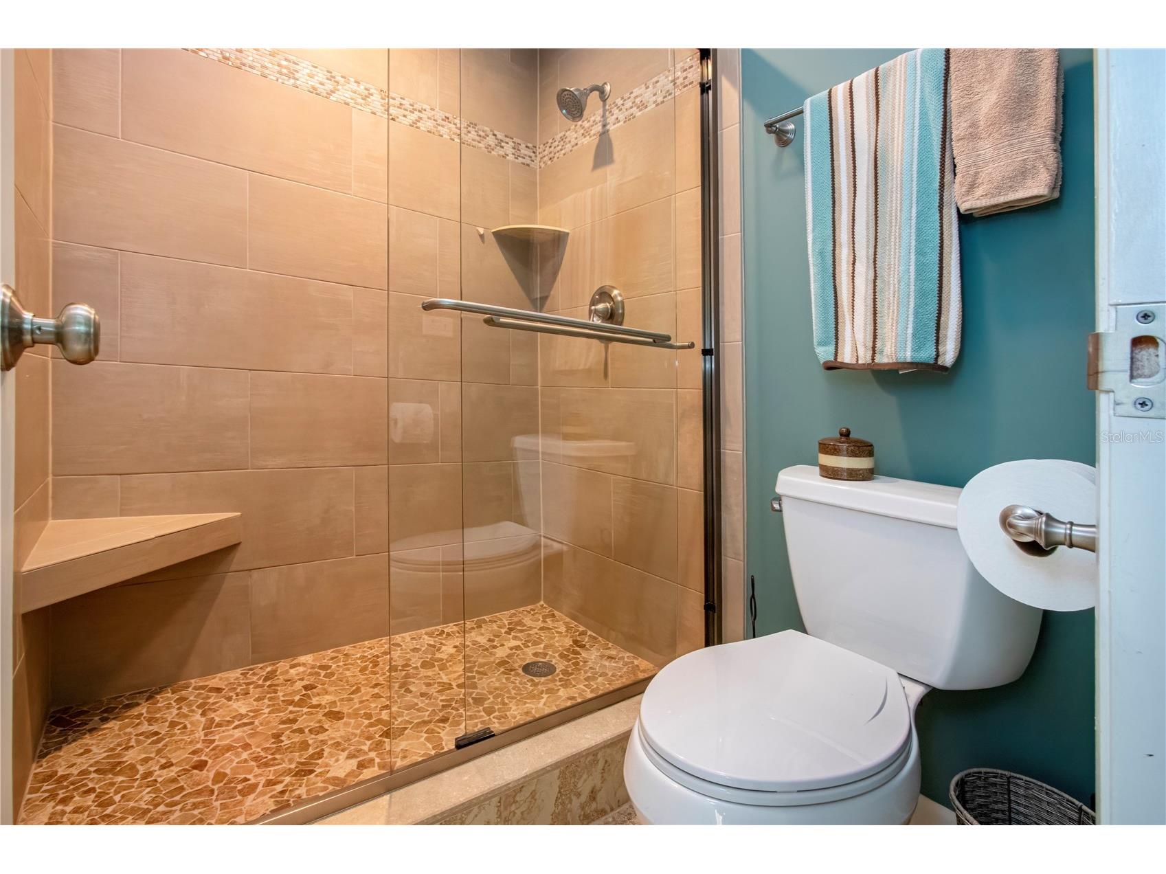 1700 Cove Ii Place #324 Sarasota FL 34242 A4686403 image41
