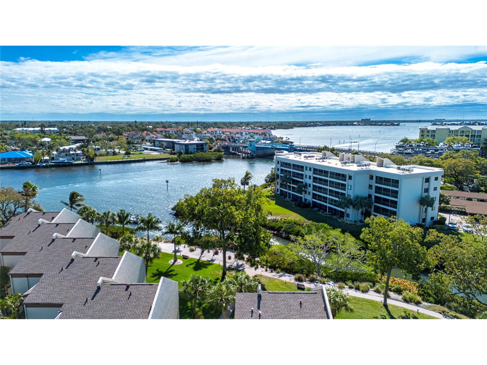 1700 Cove Ii Place #324 Sarasota FL 34242 A4686403 image45