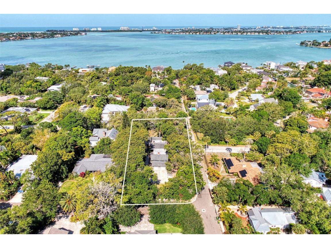 1700 Cunliff Lane Sarasota FL 34239 A4608174 image1