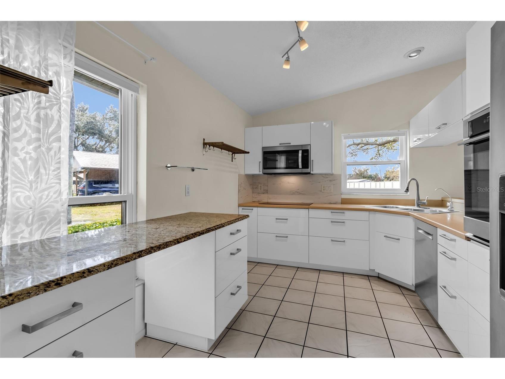 1700 Curry Trail #35 Nokomis FL 34275 A4681794 image5