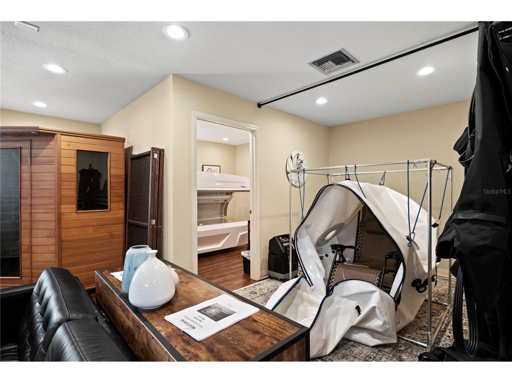 1700 Dr Martin Luther King Jr Street N #A Saint Petersburg FL 33704 TB8379976 image15