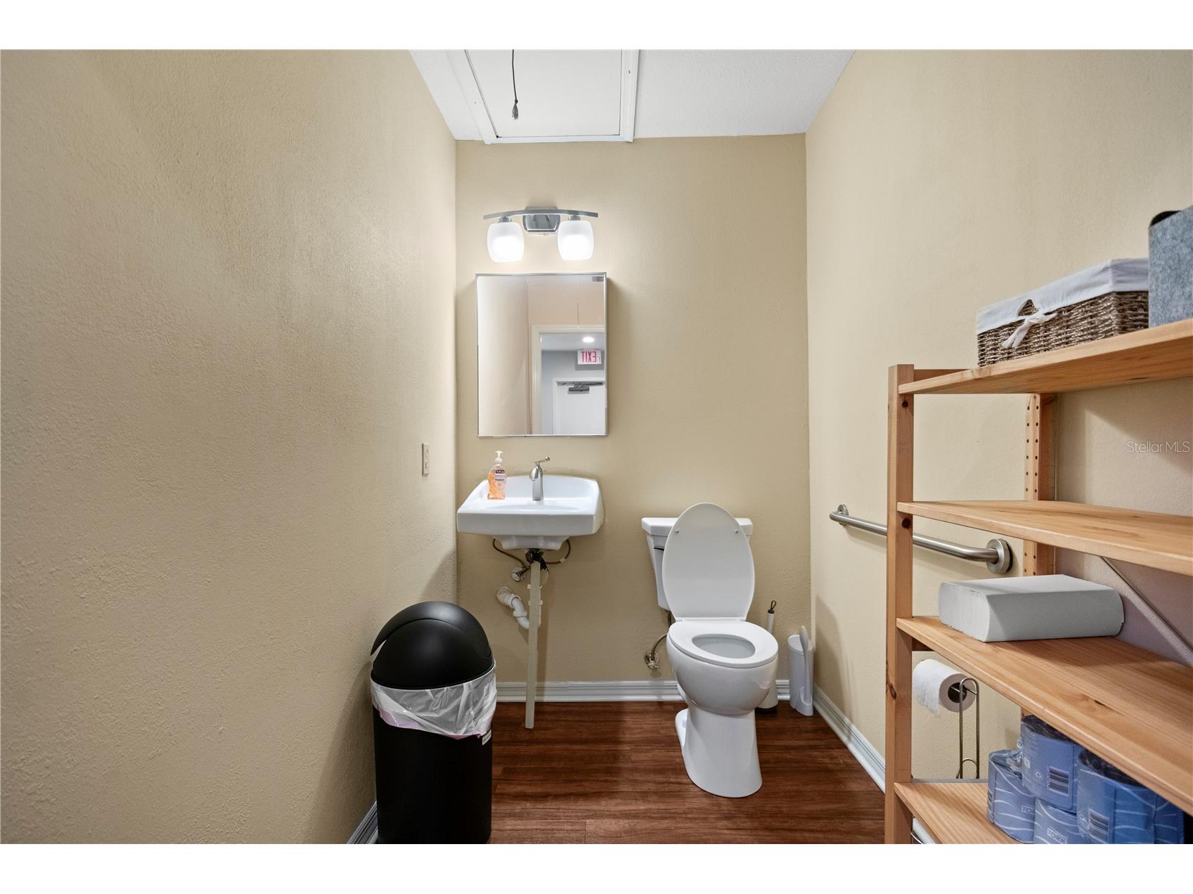 1700 Dr Martin Luther King Jr Street N #A Saint Petersburg FL 33704 TB8379976 image21