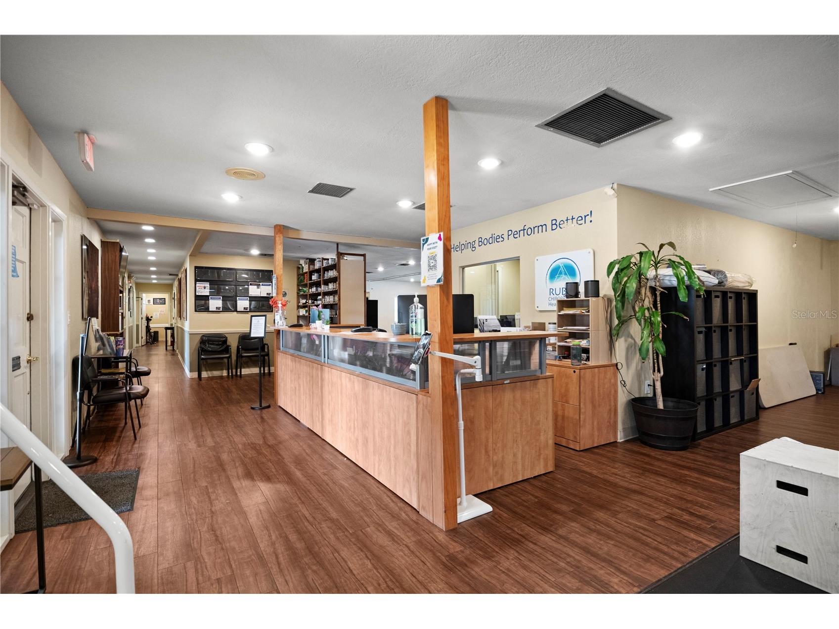 1700 Dr Martin Luther King Jr Street N #A Saint Petersburg FL 33704 TB8379976 image4