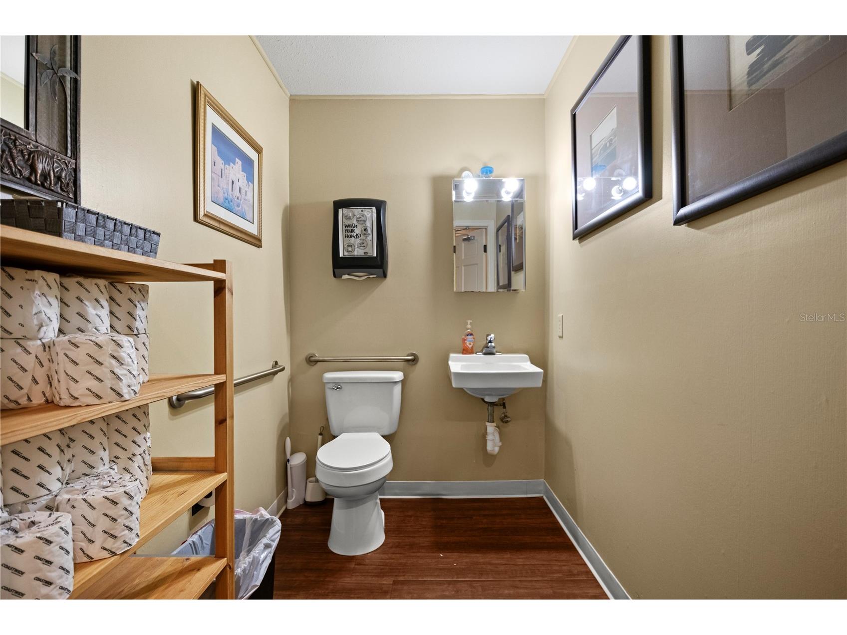 1700 Dr Martin Luther King Jr Street N #A Saint Petersburg FL 33704 TB8379976 image44