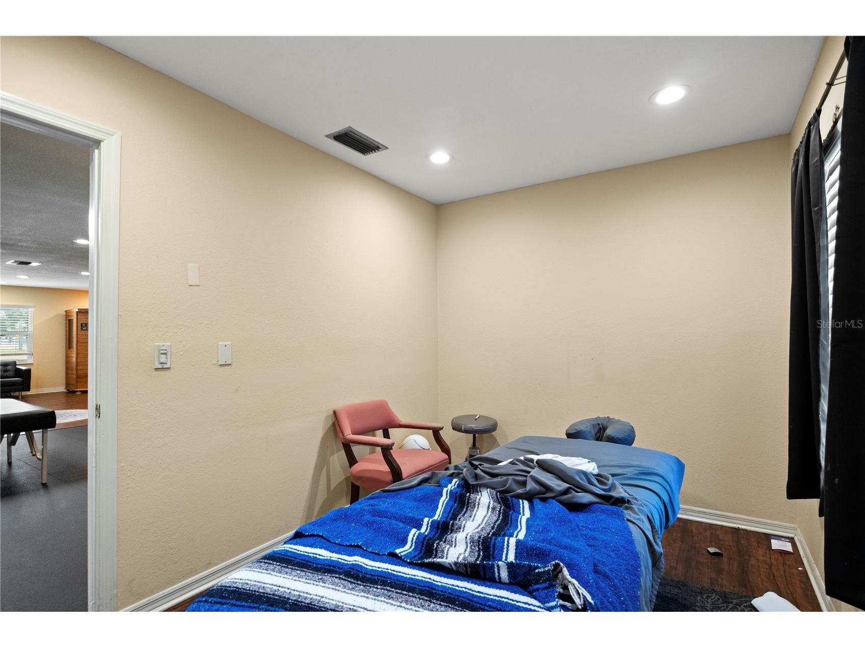 1700 Dr Martin Luther King Jr Street N #A Saint Petersburg FL 33704 TB8379976 image51