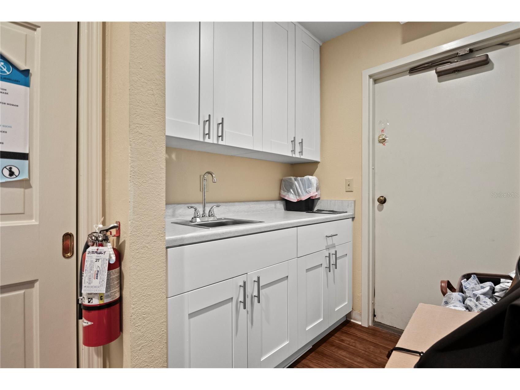 1700 Dr Martin Luther King Jr Street N #A Saint Petersburg FL 33704 TB8379976 image55