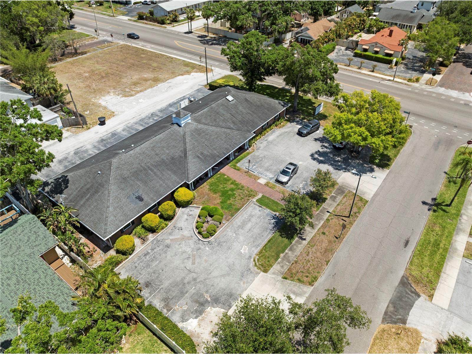 1700 Dr Martin Luther King Jr Street N #A Saint Petersburg FL 33704 TB8379976 image58