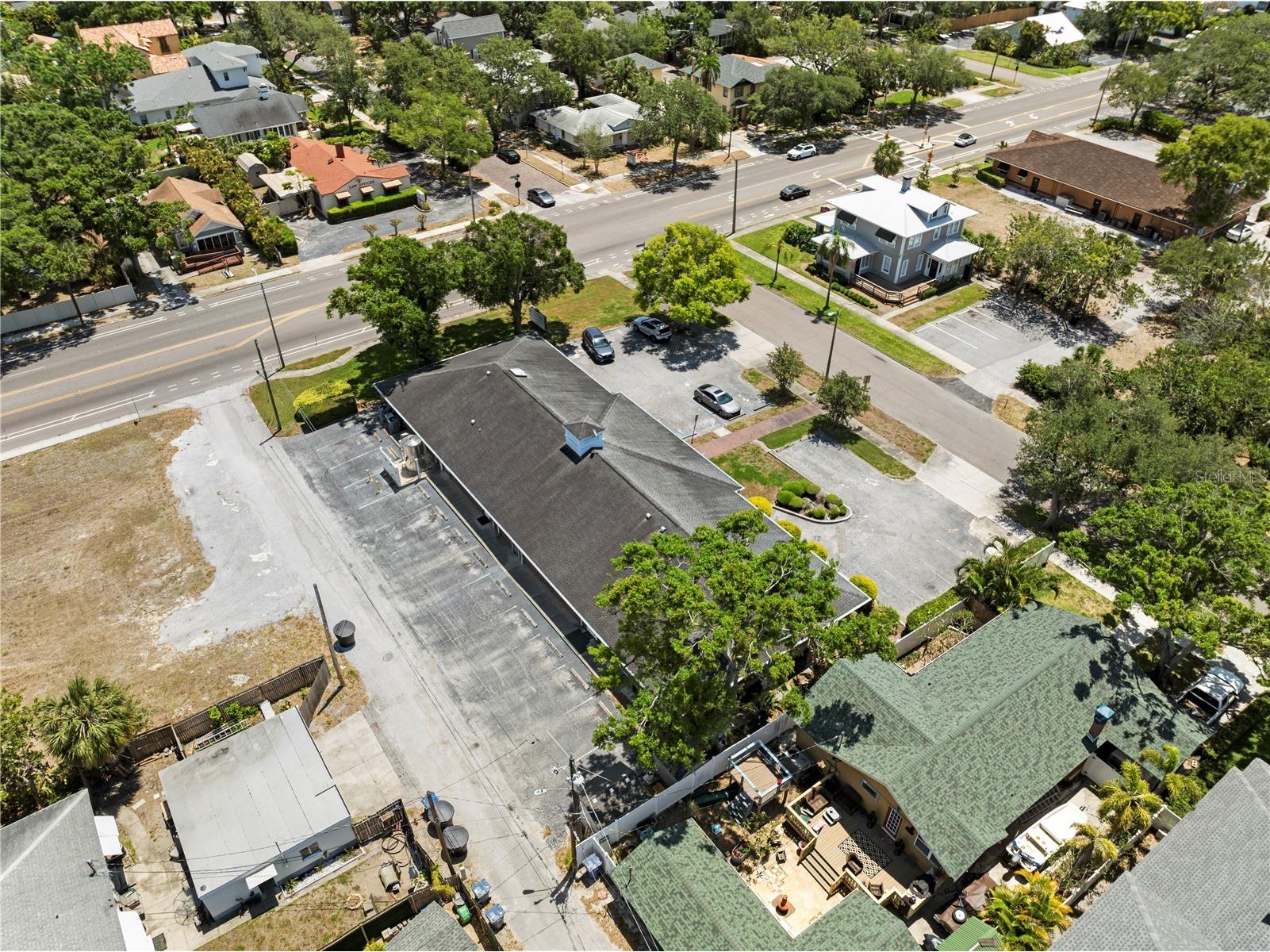 1700 Dr Martin Luther King Jr Street N #A Saint Petersburg FL 33704 TB8379976 image59