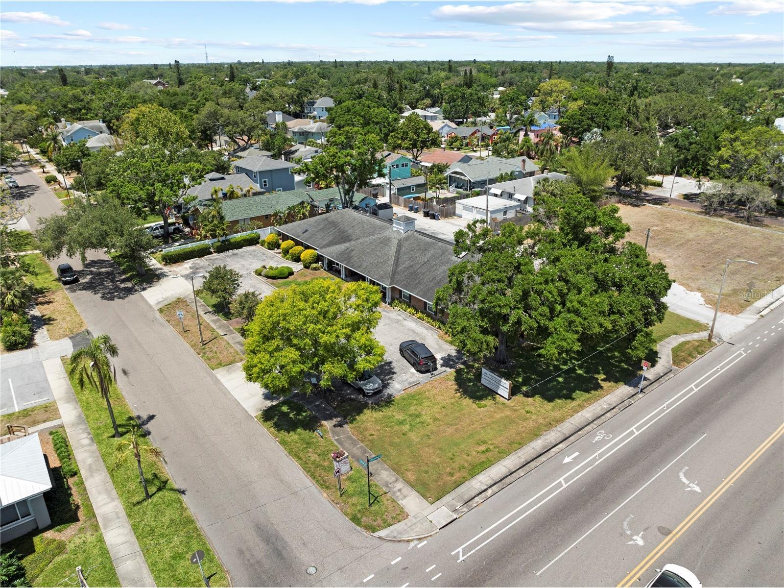1700 Dr Martin Luther King Jr Street N #A Saint Petersburg FL 33704 TB8379976 image64