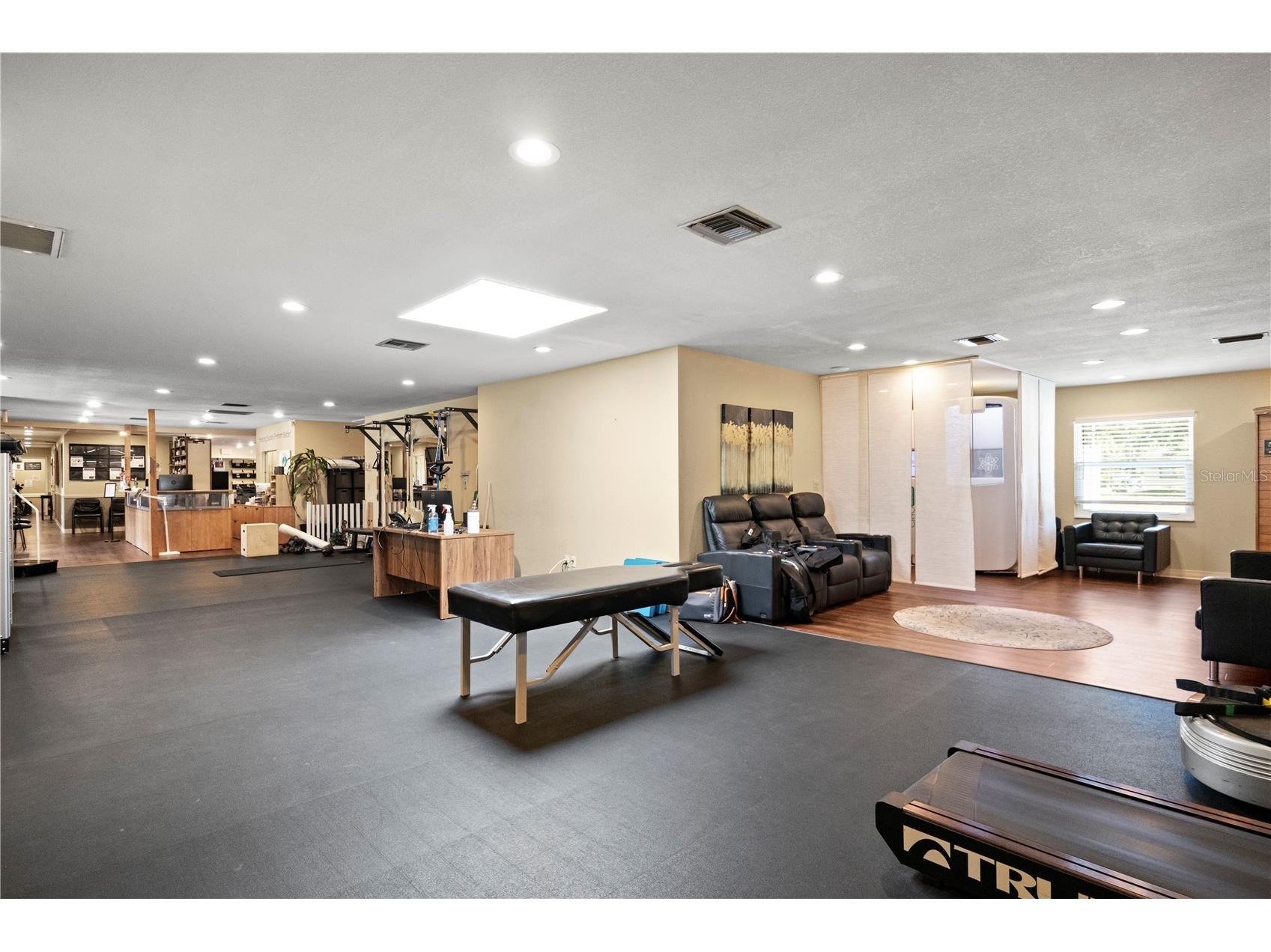 1700 Dr Martin Luther King Jr Street N #A Saint Petersburg FL 33704 TB8379976 image8