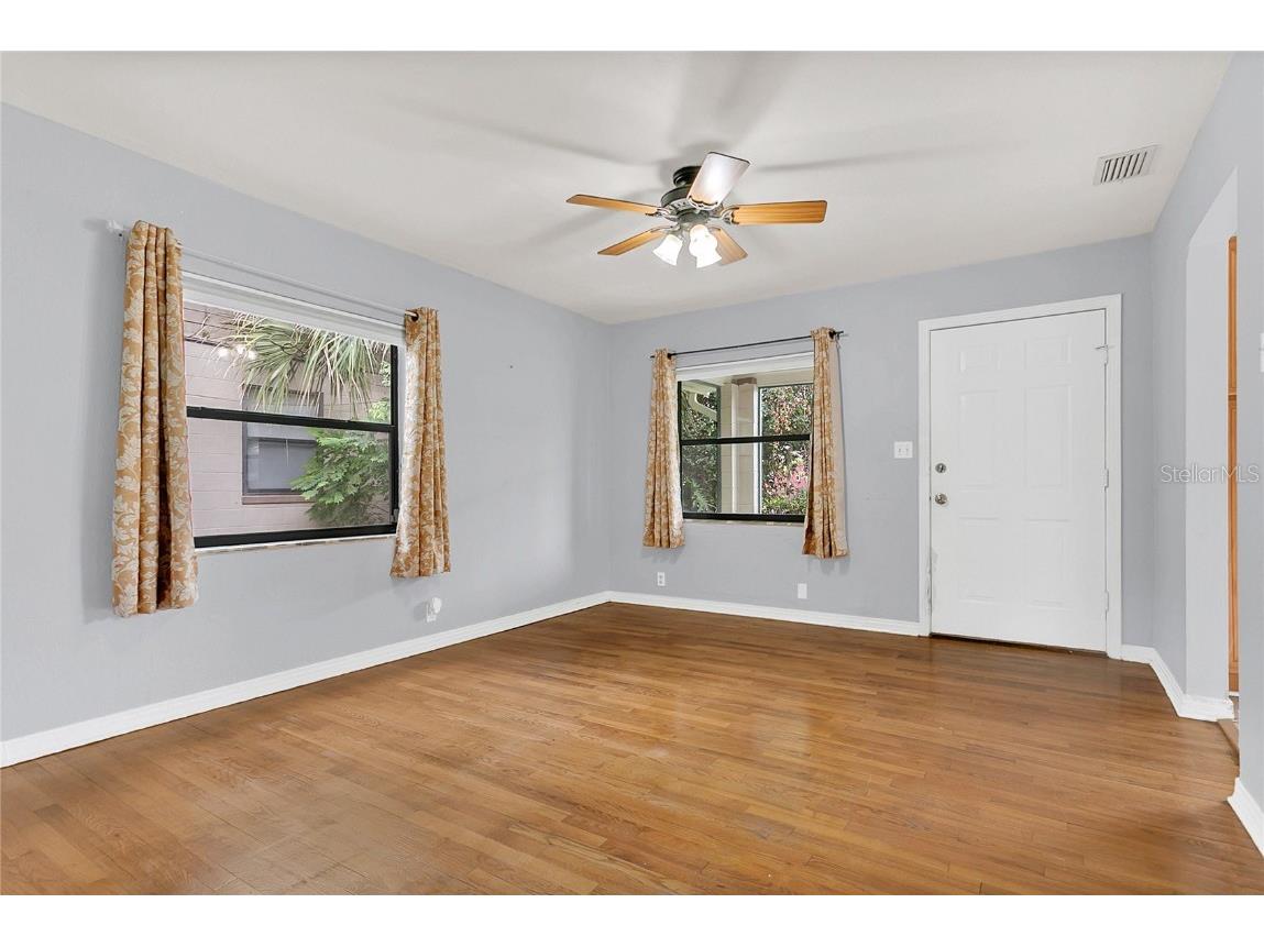 1700 Ferris Avenue Orlando FL 32803 O6366455 image3