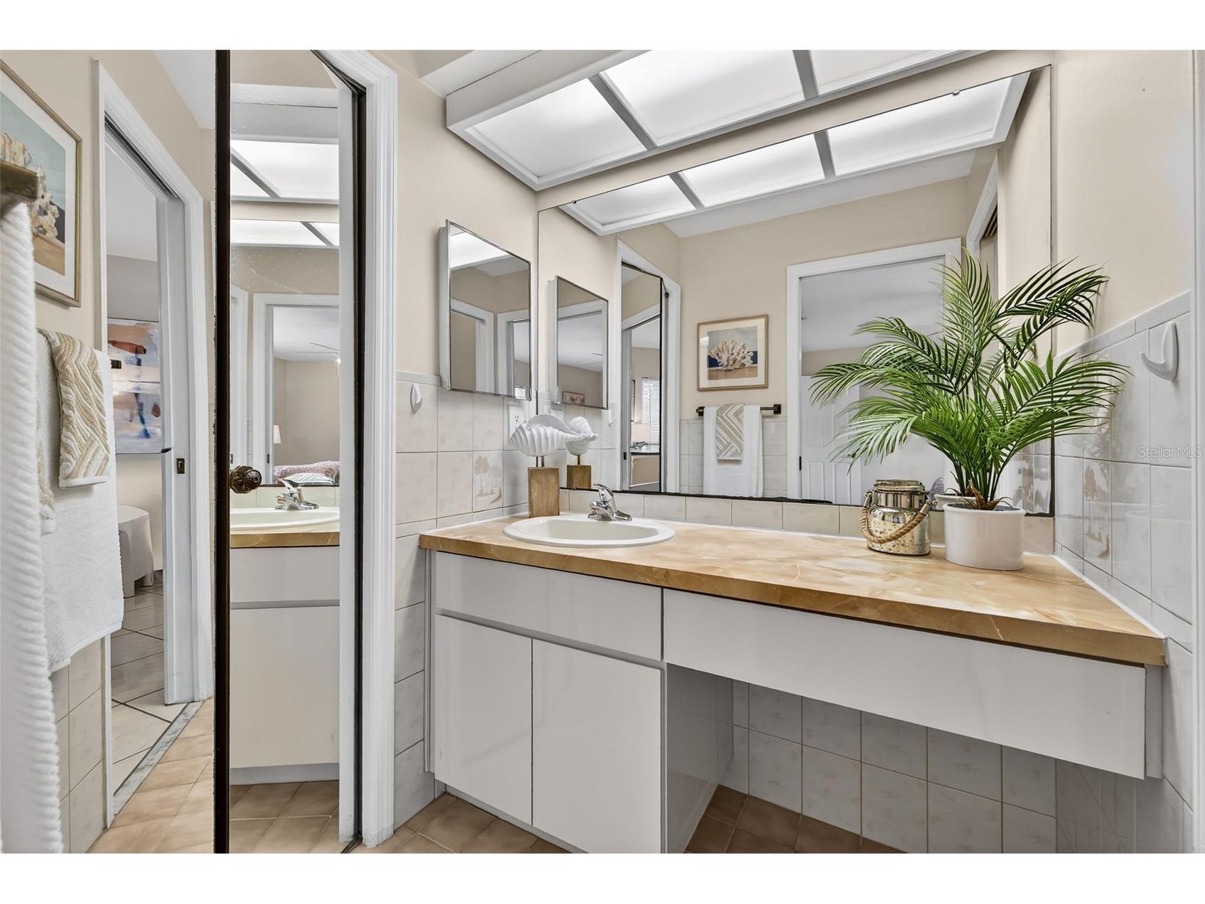 1700 Glen Lakes Boulevard N Saint Petersburg FL 33702 TB8480789 image27