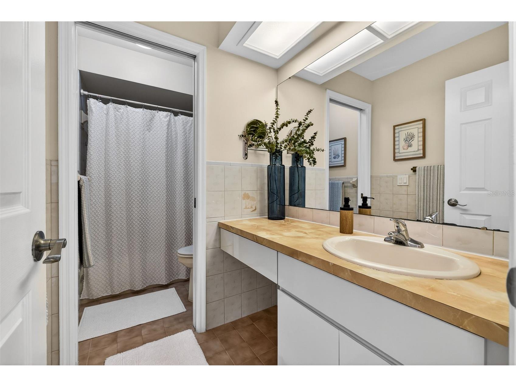 1700 Glen Lakes Boulevard N Saint Petersburg FL 33702 TB8480789 image31