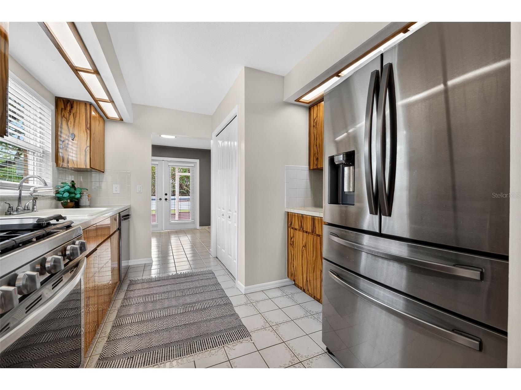 1700 Glen Lakes Boulevard N Saint Petersburg FL 33702 TB8514257 image21