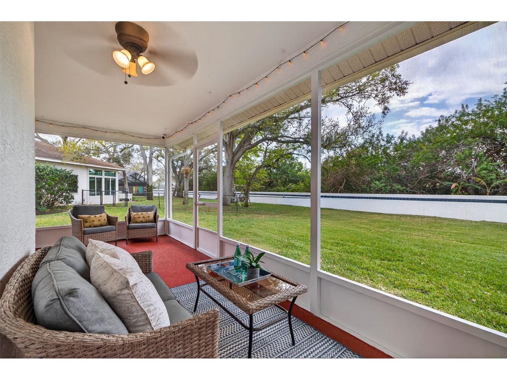 1700 Glen Lakes Boulevard N Saint Petersburg FL 33702 TB8514257 image36