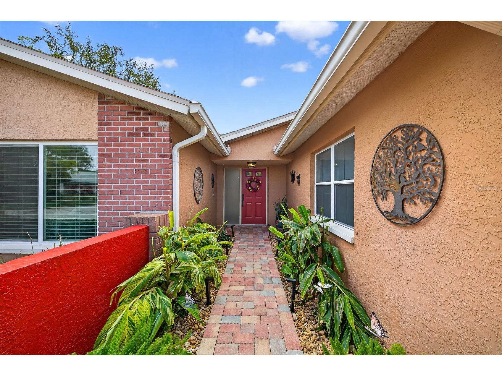 1700 Glen Lakes Boulevard N Saint Petersburg FL 33702 TB8514257 image7