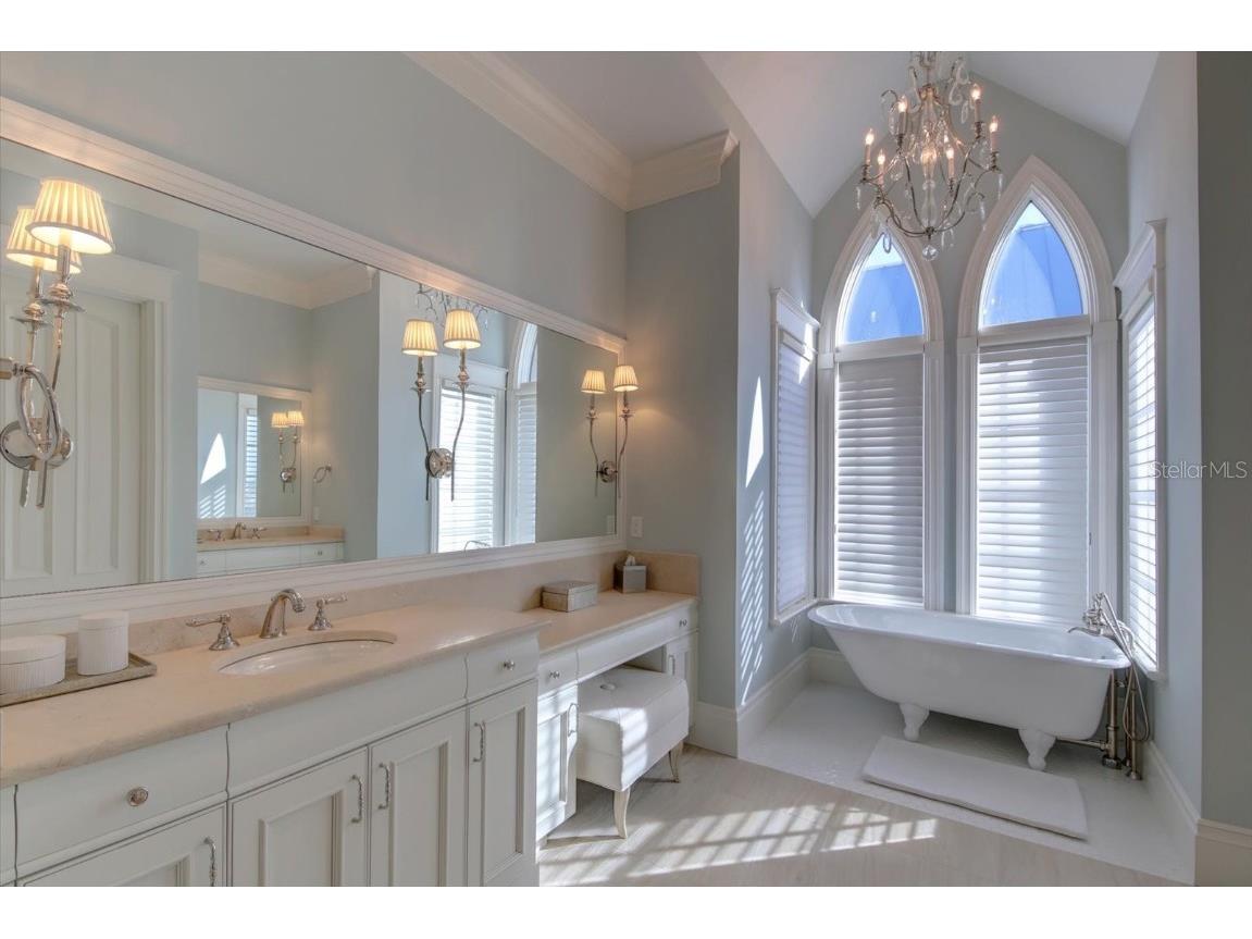 1700 Gulf Boulevard Belleair Beach FL 33786 TB8438533 image78