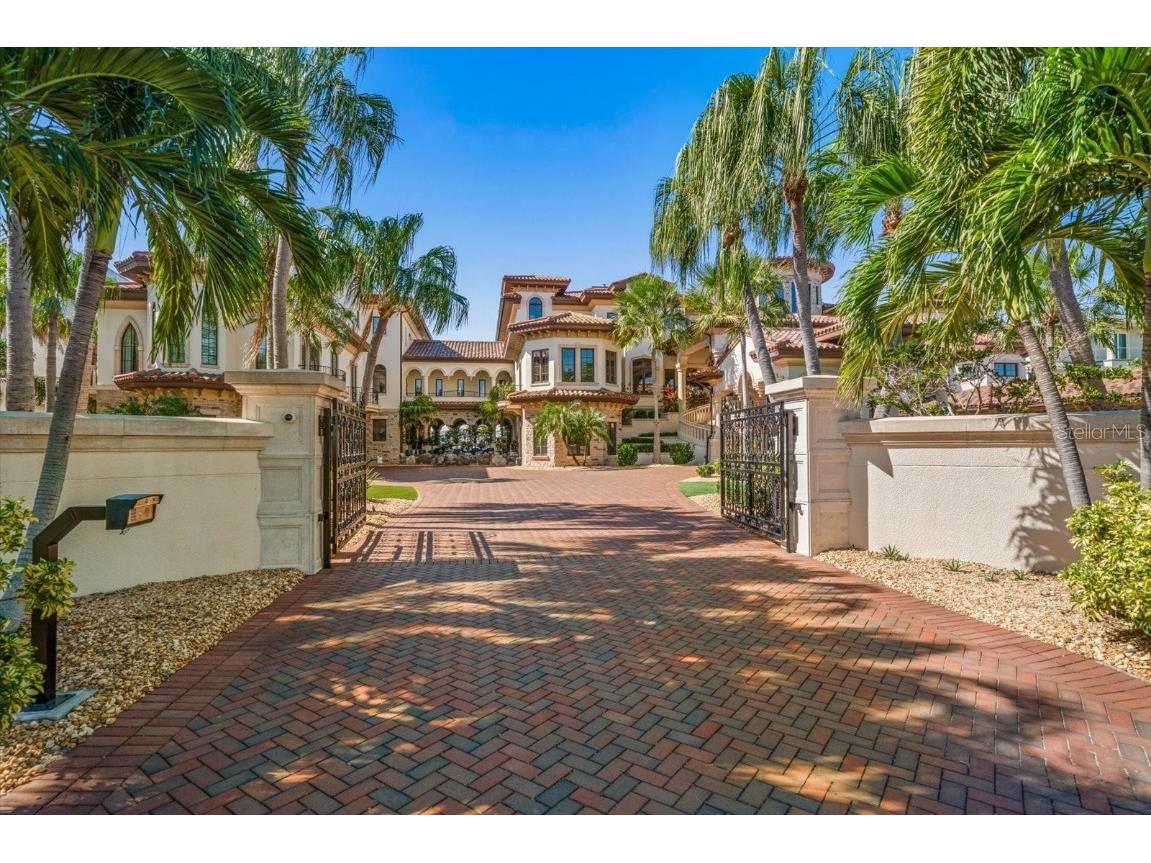 1700 Gulf Boulevard Belleair Beach FL 33786 TB8438533 image9