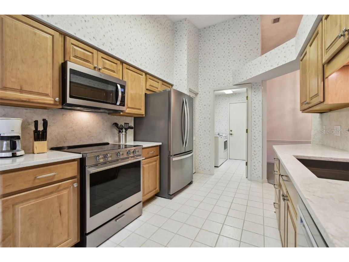 1700 Highland Club Court Palm Harbor FL 34684 TB8339288 image4